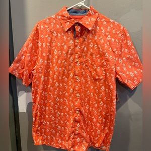 Mickey’s Hawaiian luau men’s shirt!
